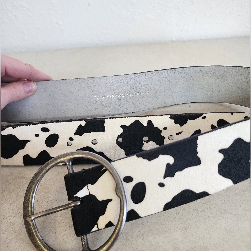 Western Genuine Cow Print Leather Belt with Round Silver Buckle NWOT - Picture 4 of 5